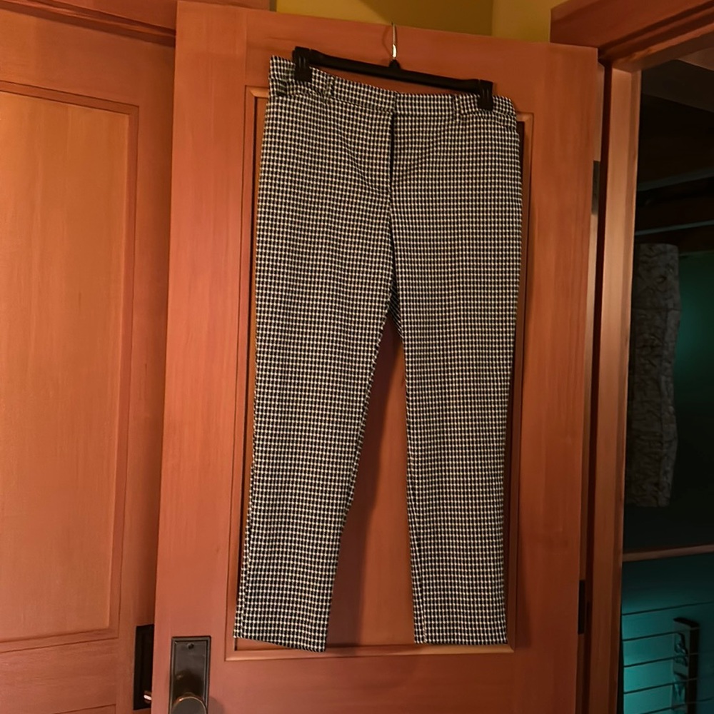 Checked pants/slacks